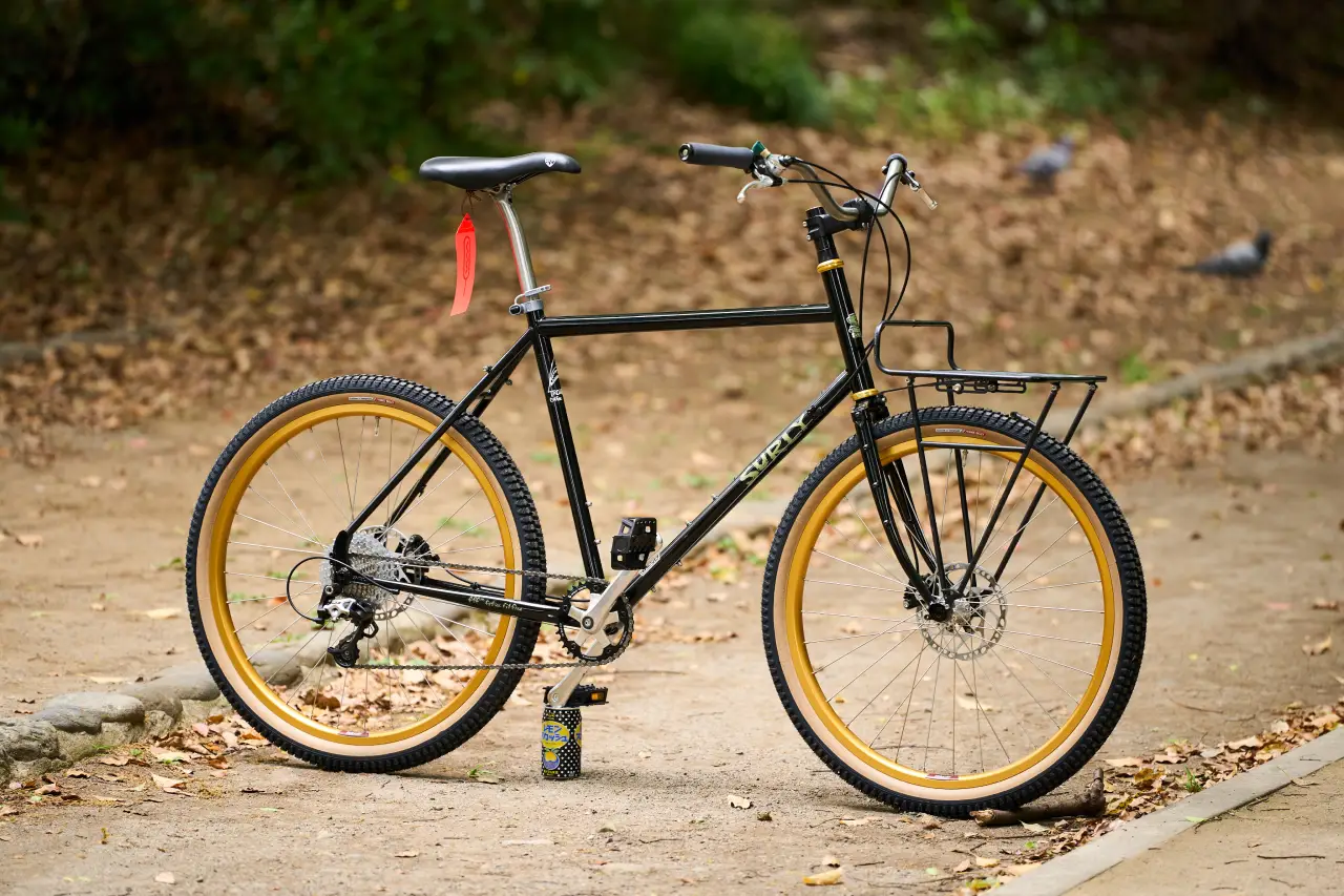 SURLY Disc Trucker チューヤン (メカニック)